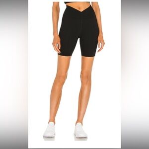 V Waist Biker Short in Black
YEAR OF OURS